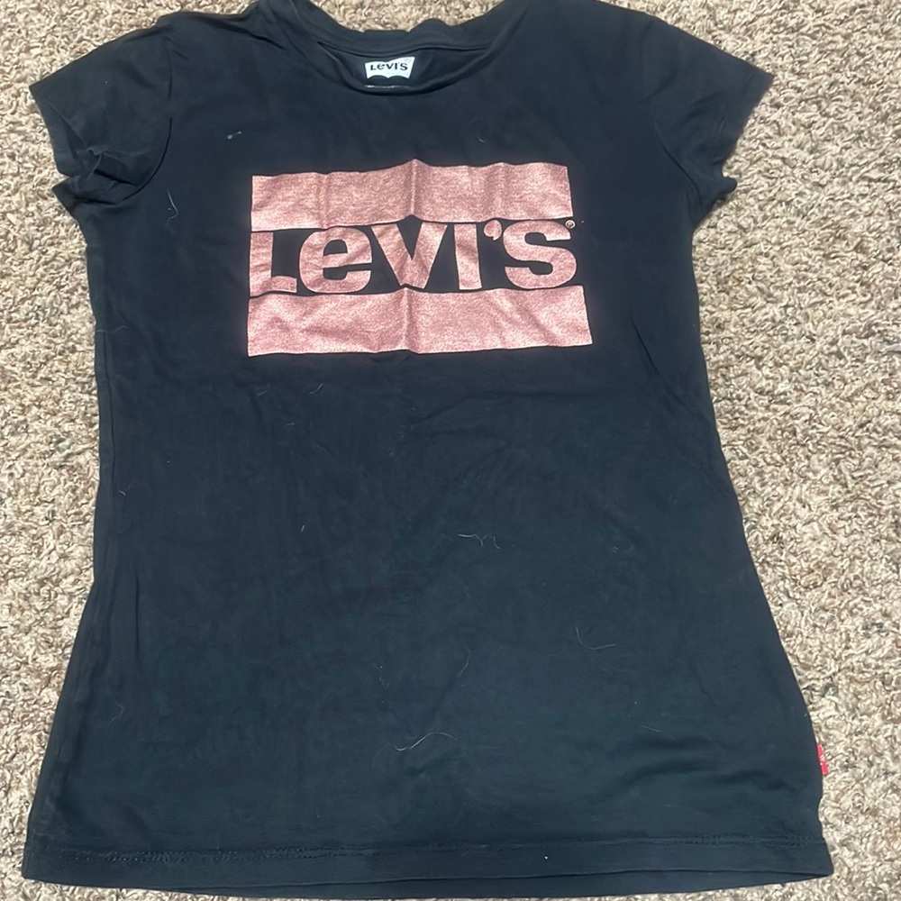 girls levi’s shirt